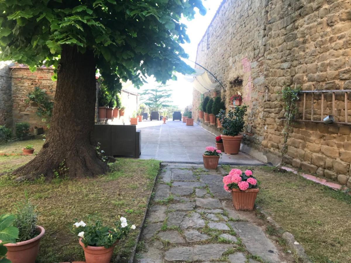 Suite Romantica Con Giardino In Dimora Storica - Camera E Appartamento - B&B Palazzo Robicci Castiglion Fiorentino Eksteriør bilde