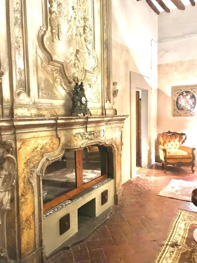 Suite Romantica Con Giardino In Dimora Storica - Camera E Appartamento - B&B Palazzo Robicci Castiglion Fiorentino Eksteriør bilde
