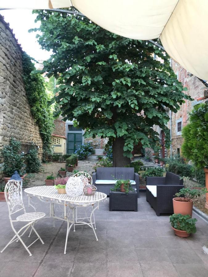 Suite Romantica Con Giardino In Dimora Storica - Camera E Appartamento - B&B Palazzo Robicci Castiglion Fiorentino Eksteriør bilde